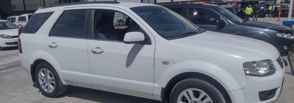 Eco-Friendly Car Wrecker